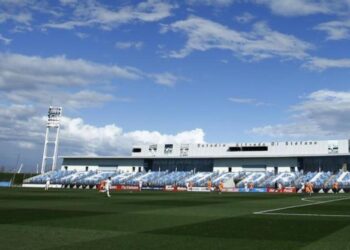 El campo Di Stéfano, cerrado por un hongo