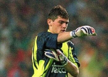 Hace 25 años debutaba…. ¡Casillas!: los mejores momentos de su carrera