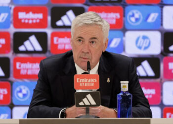 Ancelotti sobre las protestas: «No se si es justo o no pero hay que adaptarse a la nueva regla»