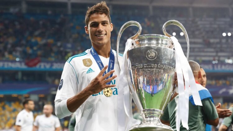 Varane cuelga las botas a sus 31 años: "No cambiaría nada"