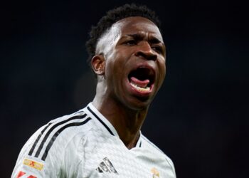 La organización del Balón de Oro tacha de “incomprensible" la decisión del Real Madrid.