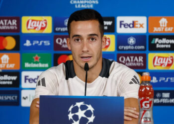 Lucas Vázquez: "Hay mucha gente sufriendo y eso nos afecta a todos".