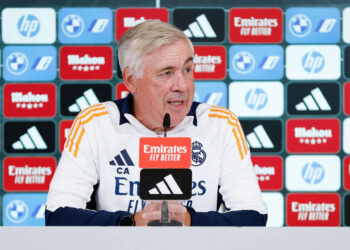 Ancelotti: «Me estáis pegando demasiados palos, pero a veces la crítica es gasolina para seguir»