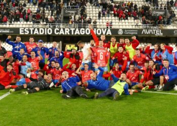 Locura en Cartagena por ver al Real Madrid