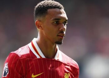 Alexander Arnold da el paso definitivo