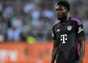 Enésimo capítulo en el culebrón Davies