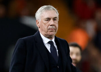 Ancelotti: «La primera parte fue muy mala, pero en la segunda con diez merecimos la victoria»