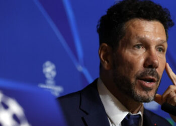 Simeone: «Está claro que Ancelotti es muchísimo mejor que yo»