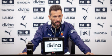 Corberán: «Llevamos 17 años sin ganar allí, eso dice muchas cosas»