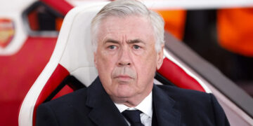 Ancelotti: «La remontada es complicada pero hay que intentarlo hasta el último minuto»